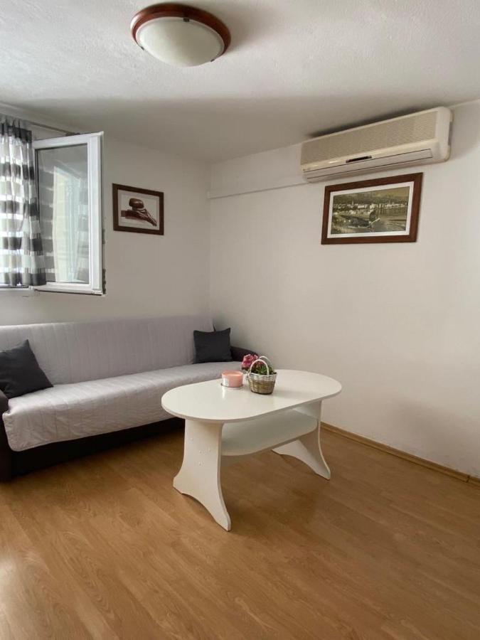 Apartment Lijana Sea View Tučepi Eksteriør bilde