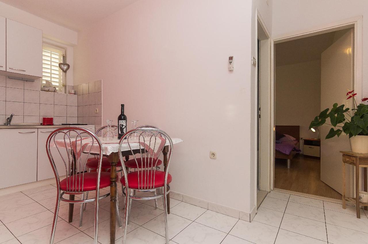 Apartment Lijana Sea View Tučepi Eksteriør bilde