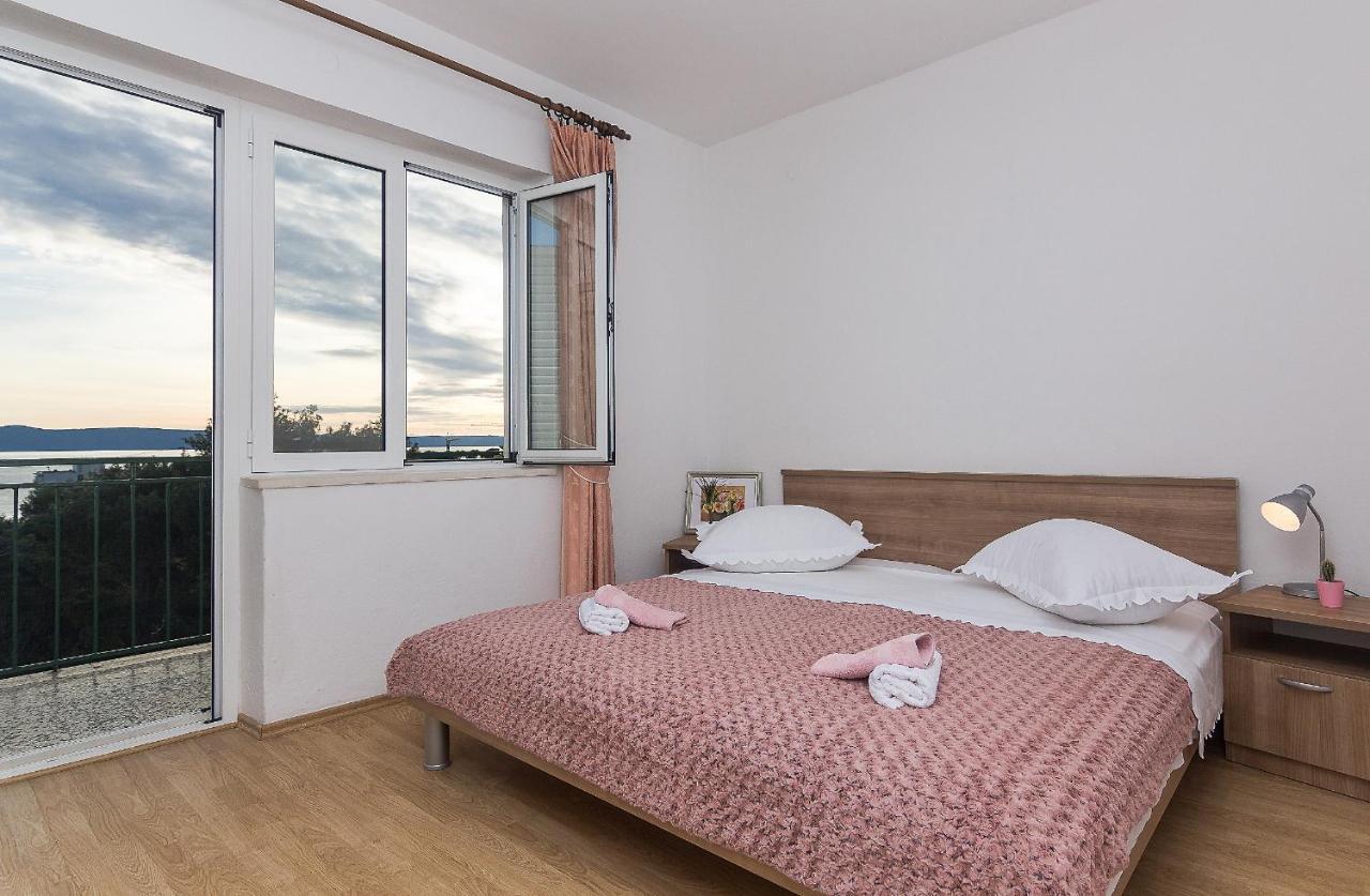 Apartment Lijana Sea View Tučepi Eksteriør bilde